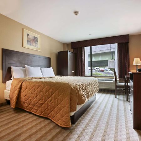 Days Inn Bronx New York Exterior foto